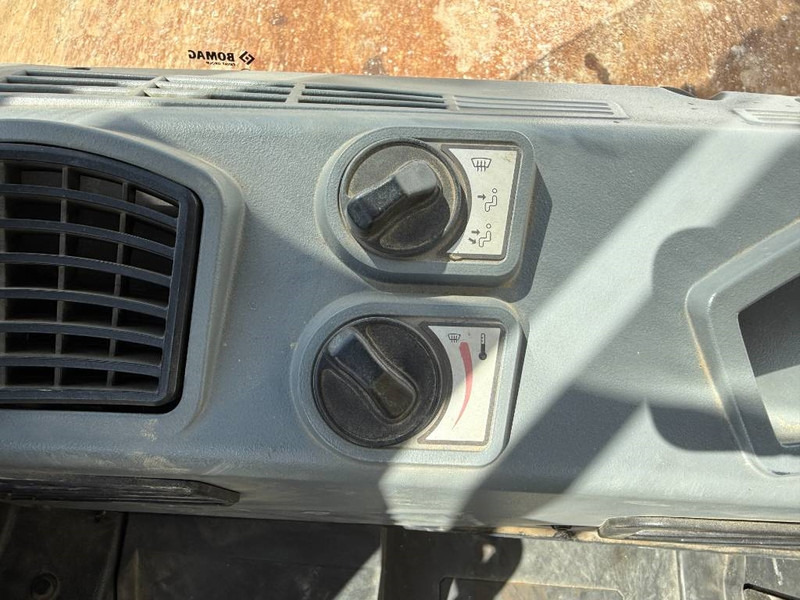 Valjar Bomag BW211DH-5 - German Machine / Only 1311 Hours: slika 13