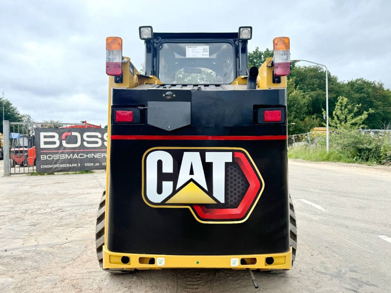 Cat 216B3 - New / Unused / Extra Hydraulic - Mini nakladalec: slika 4 Cat 216B3 - New / Unused / Extra Hydraulic - Mini nakladalec: slika 4