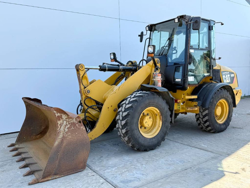 Cat 908H - Quick Coupler / Automatic Greasing - Kolesni nakladalec: slika 2 Cat 908H - Quick Coupler / Automatic Greasing - Kolesni nakladalec: slika 2