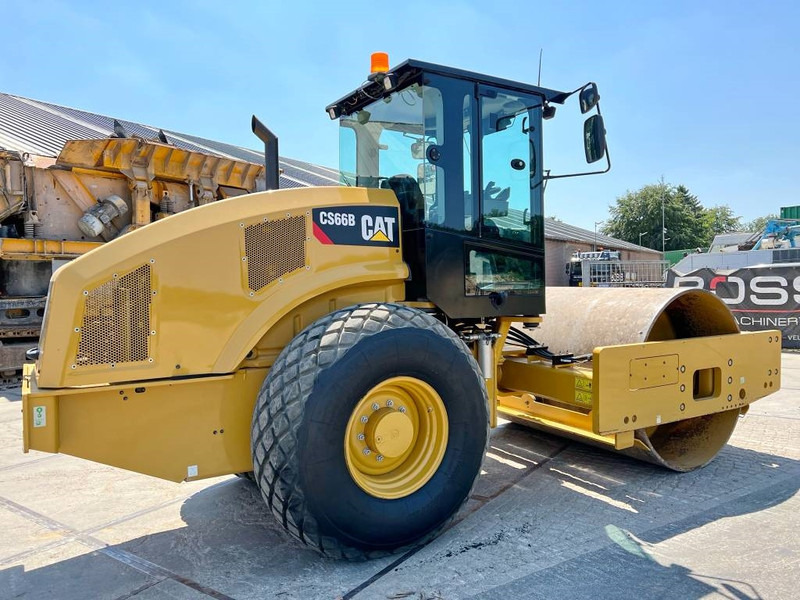 Cat CS66B - Excellent Condition / Low Hours / CE - Valjar: slika 5 Cat CS66B - Excellent Condition / Low Hours / CE - Valjar: slika 5