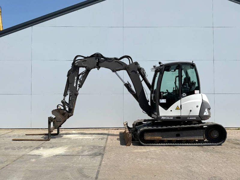 Mecalac 8MCR - 6 Attachments Included! Auto Greasing - Mini bager: slika 4 Mecalac 8MCR - 6 Attachments Included! Auto Greasing - Mini bager: slika 4