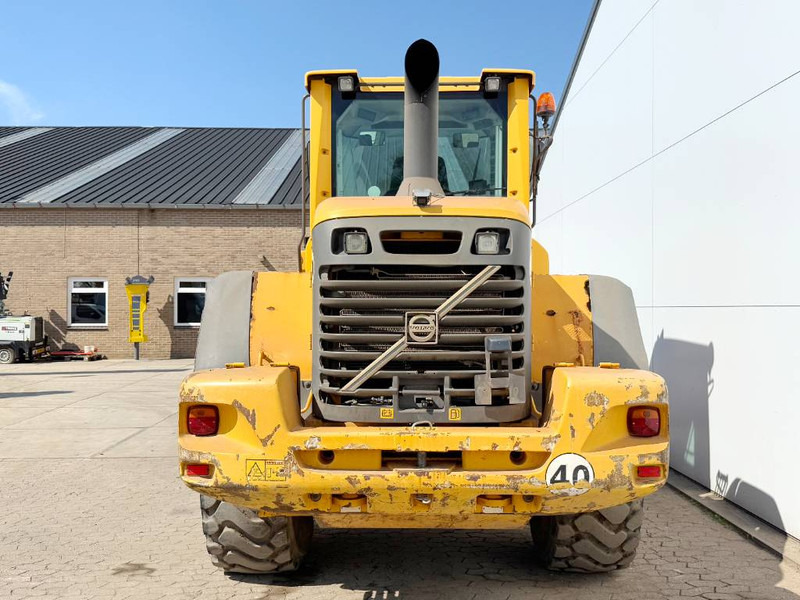 Volvo L90F - German Machine / 3rd Function / Auto Lube - Kolesni nakladalec: slika 4 Volvo L90F - German Machine / 3rd Function / Auto Lube - Kolesni nakladalec: slika 4