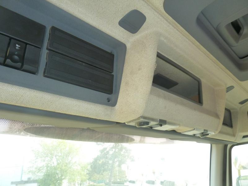 Renault Kerax 420 DCI lizing Renault Kerax 420 DCI: slika 6 Renault Kerax 420 DCI lizing Renault Kerax 420 DCI: slika 6