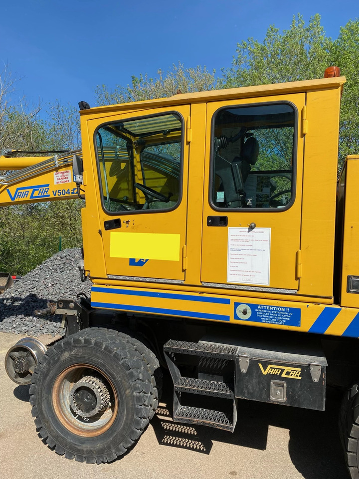 VAIA CAR V 504 - Bager na kolesih: slika 2 VAIA CAR V 504 - Bager na kolesih: slika 2