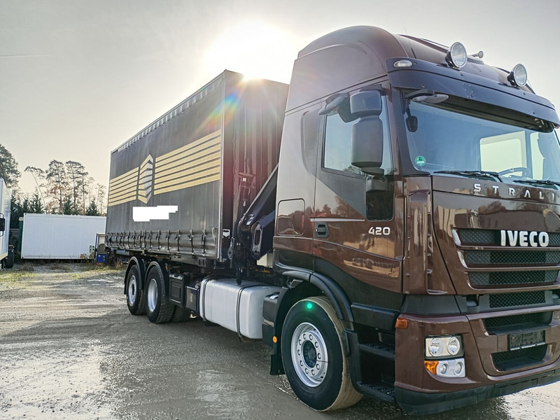 Iveco AS260S42Y/FS - Tovornjak s ponjavo, Tovornjak z dvigalom: slika 3 Iveco AS260S42Y/FS - Tovornjak s ponjavo, Tovornjak z dvigalom: slika 3