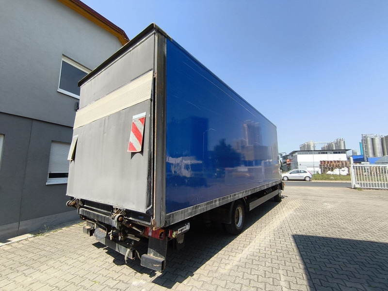 MAN LE 10.220 Koffer Euro 3 4x2 abgelastet auf 7,49 t (6) - Tovornjak zabojnik: slika 5 MAN LE 10.220 Koffer Euro 3 4x2 abgelastet auf 7,49 t (6) - Tovornjak zabojnik: slika 5