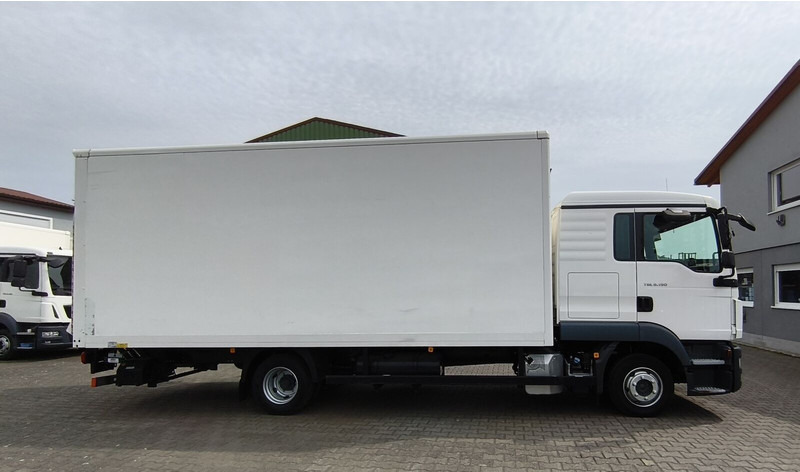 MAN TGL 8.190 Koffer gFH AHK LBW Euro 6 4x2 (11) TÜV NEU - Tovornjak zabojnik: slika 4 MAN TGL 8.190 Koffer gFH AHK LBW Euro 6 4x2 (11) TÜV NEU - Tovornjak zabojnik: slika 4