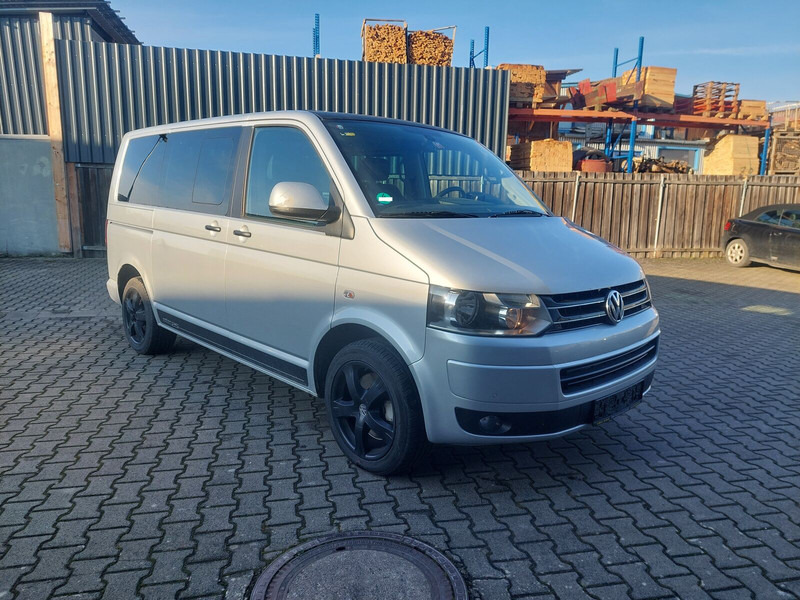 Volkswagen Transporter Multivan AHK Doppelklima Tisch Leder 7-Sitzer - Minibus, Potniški kombi: slika 2 Volkswagen Transporter Multivan AHK Doppelklima Tisch Leder 7-Sitzer - Minibus, Potniški kombi: slika 2