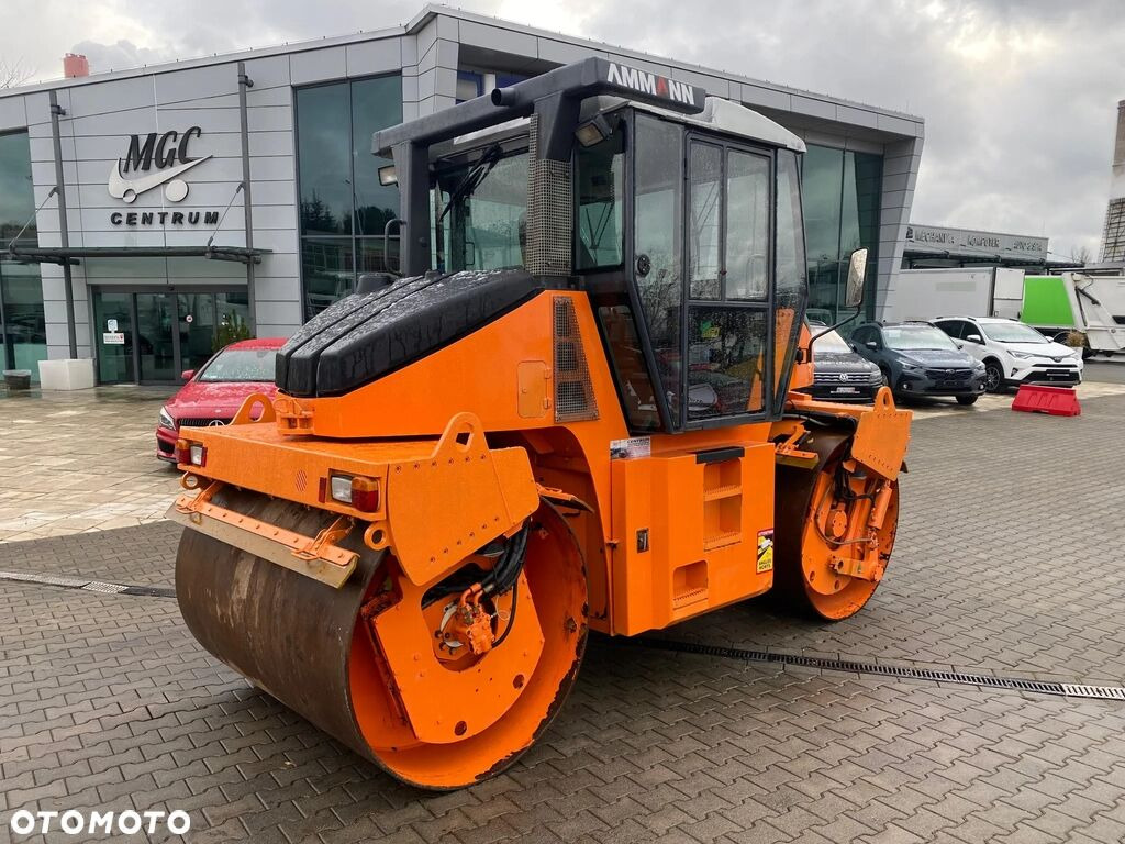 Ammann AV95-2 / Vibrations / 1 Owner / NEW Service Ammann AV95-2 / Vibrations / 1 Owner / NEW Service - Cestni valjar: slika 1 Ammann AV95-2 / Vibrations / 1 Owner / NEW Service Ammann AV95-2 / Vibrations / 1 Owner / NEW Service - Cestni valjar: slika 1