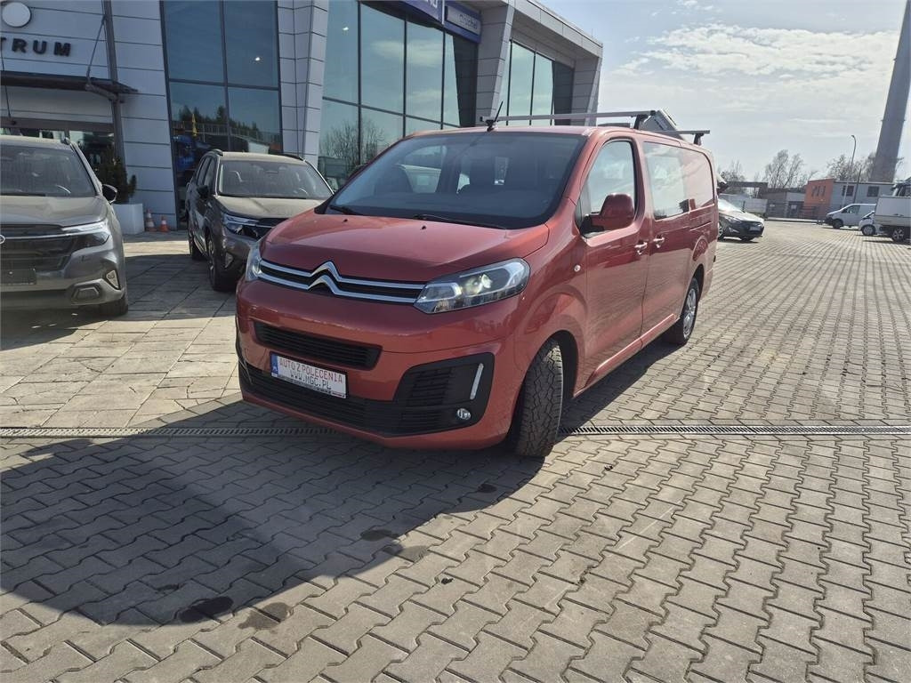 Citroën Jumpy Combi L3H1 Long ,Mixto,Top Version,360 Camer - Dostavno vozilo z dvojno kabino: slika 3 Citroën Jumpy Combi L3H1 Long ,Mixto,Top Version,360 Camer - Dostavno vozilo z dvojno kabino: slika 3
