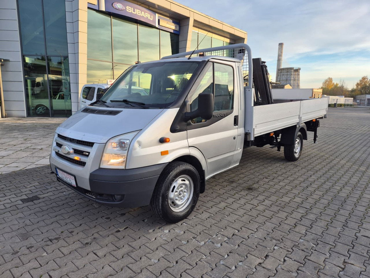 Ford Transit 350 2.4 TDCi / HDS Hiab / 1 Owner / Serviced - Dostavno vozilo s kesonom: slika 1 Ford Transit 350 2.4 TDCi / HDS Hiab / 1 Owner / Serviced - Dostavno vozilo s kesonom: slika 1