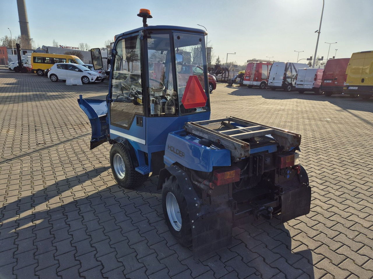 Mestni traktor Holder C245 4WD / Tool carrier / Snow plow / PTO Front AN D Rear / 4X4 /: slika 11