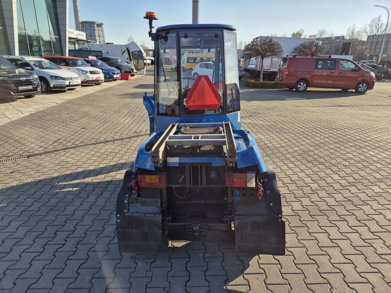 Mestni traktor Holder C245 4WD / Tool carrier / Snow plow / PTO Front AN D Rear / 4X4 /: slika 10