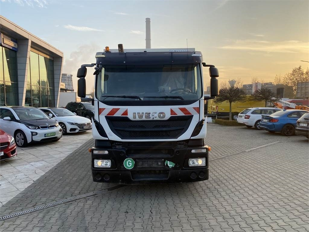 Iveco Stralis 330 EEV / FAUN VARIO PRESS 11 27M3 / SERVI - Smetarski tovornjak: slika 4 Iveco Stralis 330 EEV / FAUN VARIO PRESS 11 27M3 / SERVI - Smetarski tovornjak: slika 4