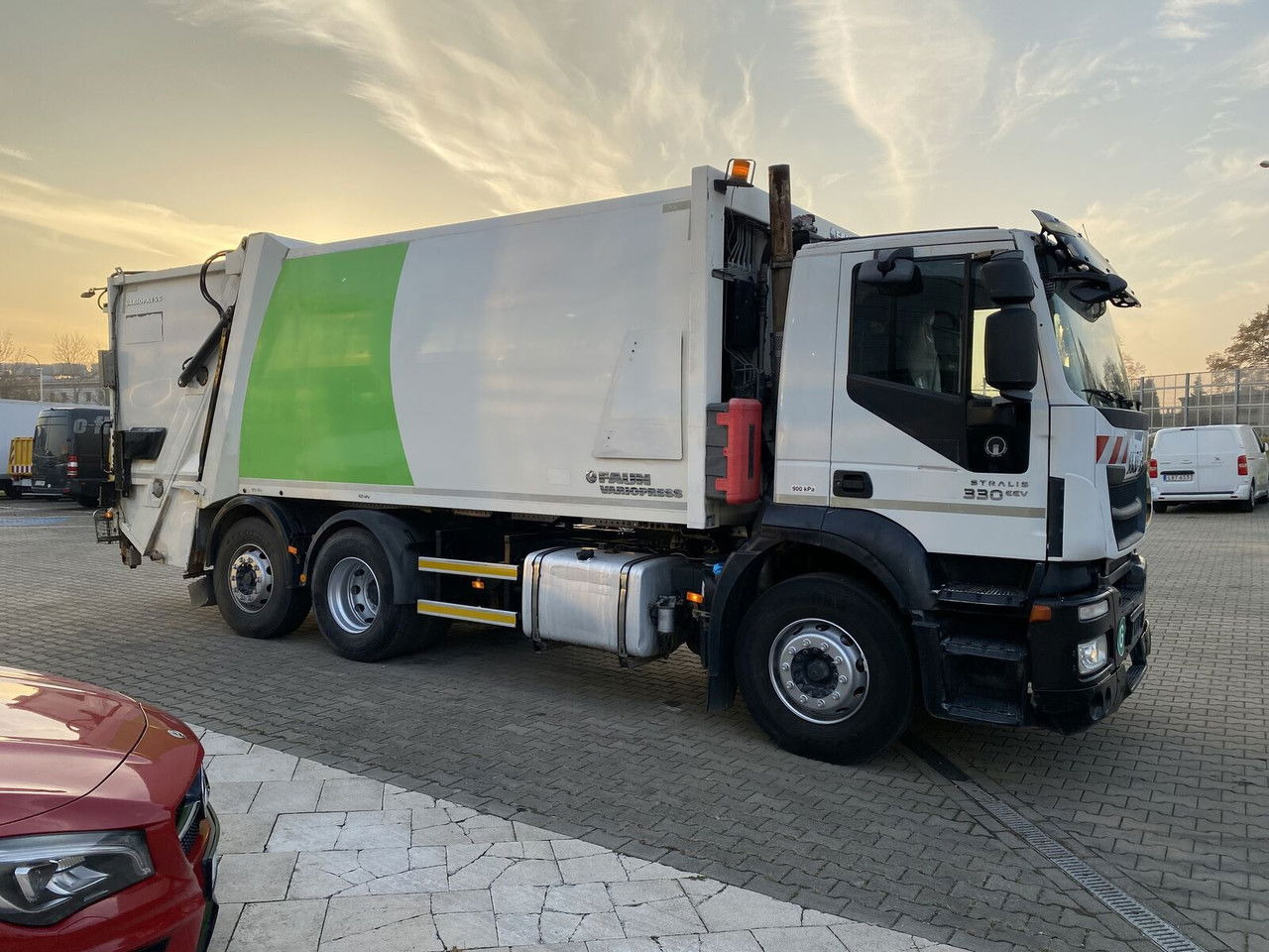 Iveco Stralis 330 EEV / Faun Vario Press 11 27M3 / Service NEW / TOP - Smetarski tovornjak: slika 4 Iveco Stralis 330 EEV / Faun Vario Press 11 27M3 / Service NEW / TOP - Smetarski tovornjak: slika 4