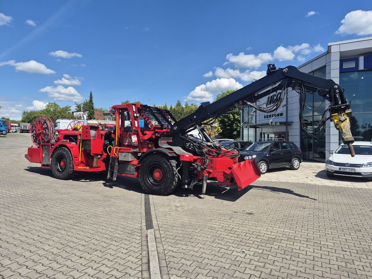 JAMA Diversen SBU8000 / Scaler / Epiroc Hammer Jama SBU8000 / Scaler / Epiroc Hammer - Rudarski stroji: slika 2 JAMA Diversen SBU8000 / Scaler / Epiroc Hammer Jama SBU8000 / Scaler / Epiroc Hammer - Rudarski stroji: slika 2