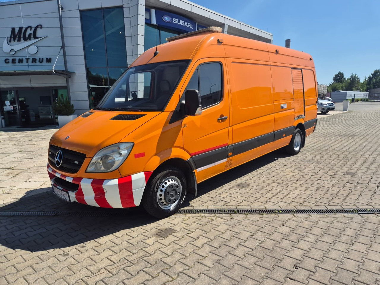 MERCEDES-BENZ 518 CDi / Ipek + Ibak TV-Kanal Inspektion / KANAL TV - Komunalno/ Posebno vozilo: slika 2 MERCEDES-BENZ 518 CDi / Ipek + Ibak TV-Kanal Inspektion / KANAL TV - Komunalno/ Posebno vozilo: slika 2