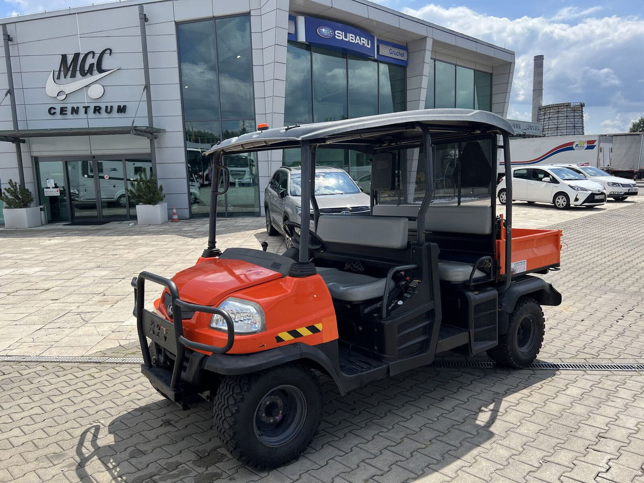 Kubota RTV 1140 / Double cabin + tipper/ 4X4 / Chepper P RTV 1140 / Double cabin + tipper/ 4X4 / Chepper Price - Štirikolesnik: slika 1 Kubota RTV 1140 / Double cabin + tipper/ 4X4 / Chepper P RTV 1140 / Double cabin + tipper/ 4X4 / Chepper Price - Štirikolesnik: slika 1