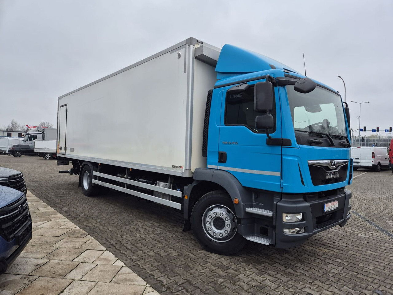 MAN TGM 15.250 /Technical warranty in All Europe /1 Owner/ Service - Tovornjak zabojnik: slika 2 MAN TGM 15.250 /Technical warranty in All Europe /1 Owner/ Service - Tovornjak zabojnik: slika 2