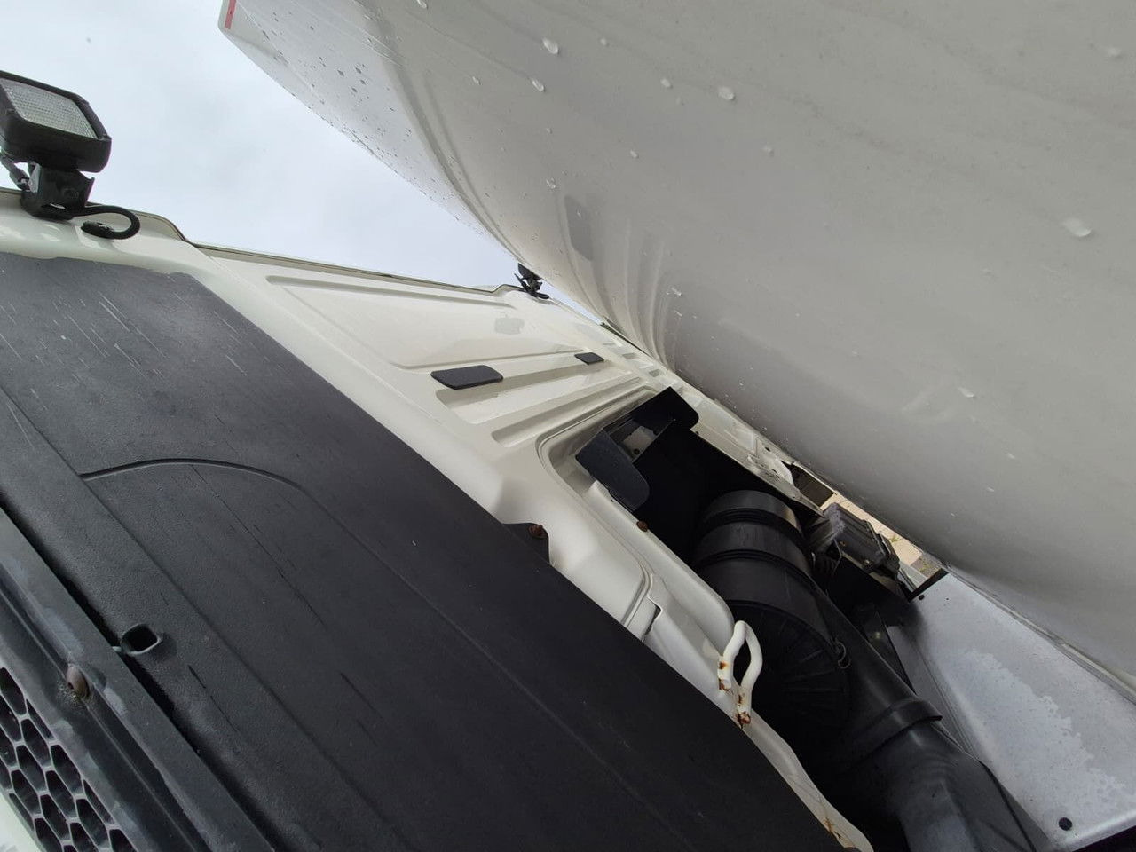 Tovornjak cisterna MAN TGS 18.360 OIL Transport / Good Condition: slika 18