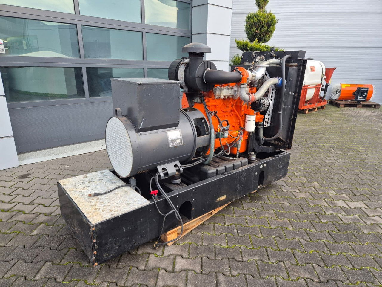 Mecc Alte ECP34 2S4 - FTP Engine,126kVA,New oils, filters, L Mecc Alte ECP34 2S4 - FTP Engine,126kVA,New oils, filters, Like New - Generator: slika 4 Mecc Alte ECP34 2S4 - FTP Engine,126kVA,New oils, filters, L Mecc Alte ECP34 2S4 - FTP Engine,126kVA,New oils, filters, Like New - Generator: slika 4