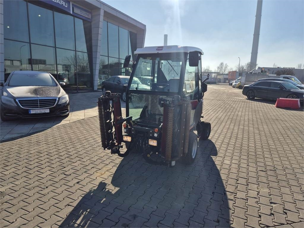 Toro CT2240 / 4WD / LIKE NEW! / ONLY 1681MTH - Mestni traktor: slika 3 Toro CT2240 / 4WD / LIKE NEW! / ONLY 1681MTH - Mestni traktor: slika 3