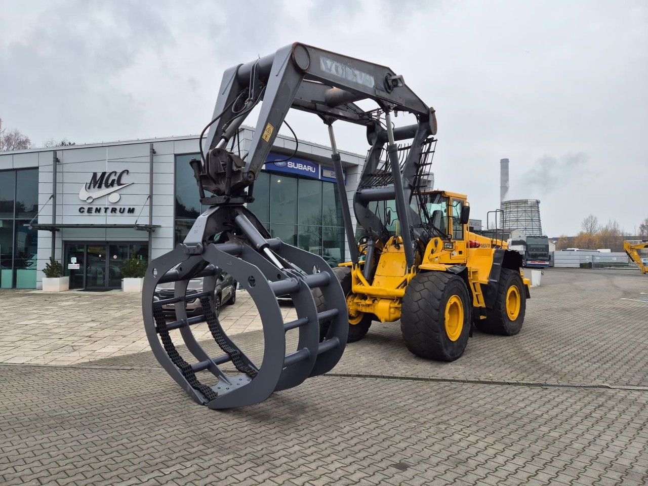 VOLVO L180 E / 4WD / 1 Owner / Wood LOG - Kolesni nakladalec: slika 3 VOLVO L180 E / 4WD / 1 Owner / Wood LOG - Kolesni nakladalec: slika 3