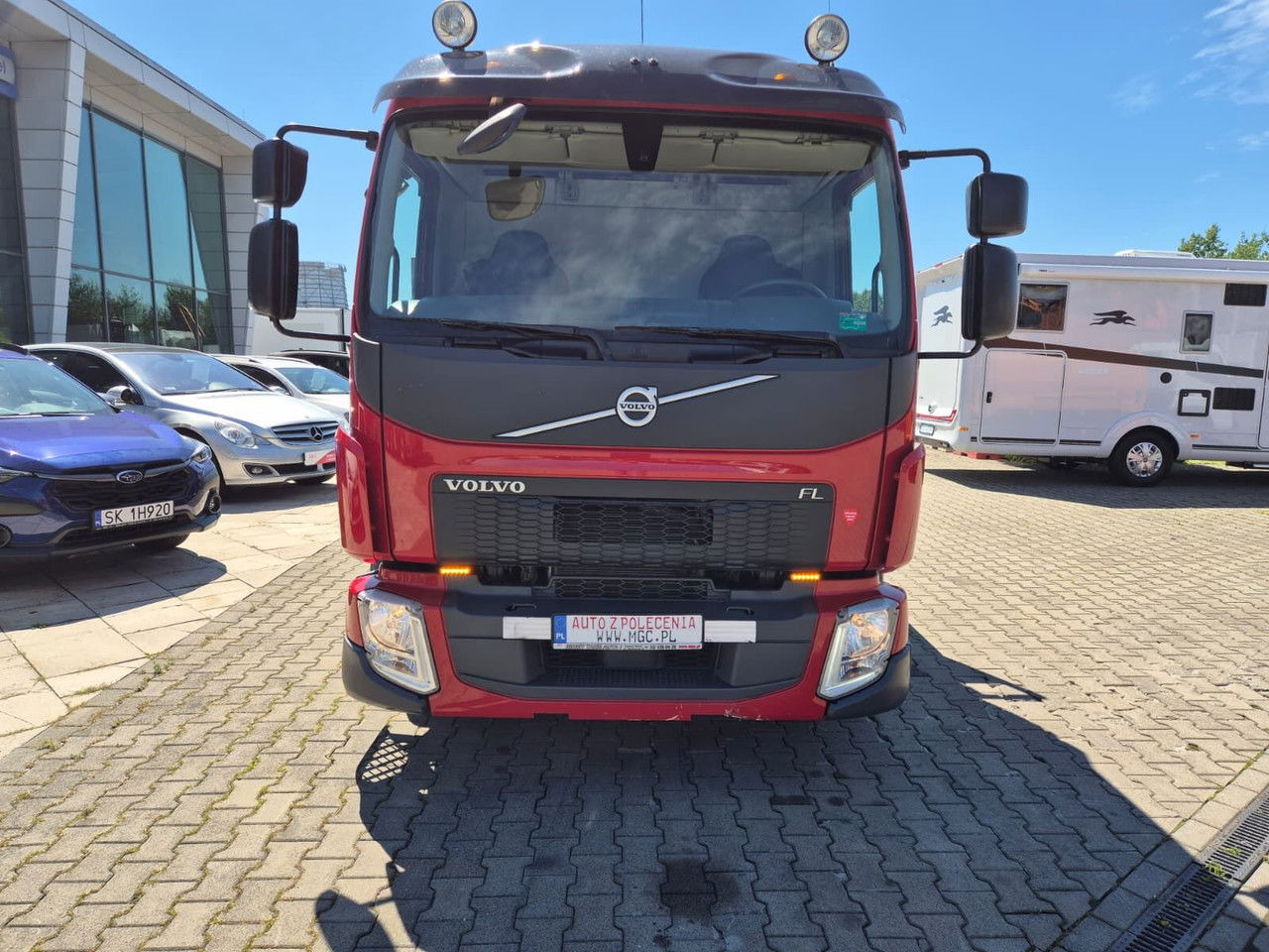 Volvo FL 210 1 Owner / LOW KM / Fassi - Tovornjak s kesonom, Tovornjak z dvigalom: slika 3 Volvo FL 210 1 Owner / LOW KM / Fassi - Tovornjak s kesonom, Tovornjak z dvigalom: slika 3