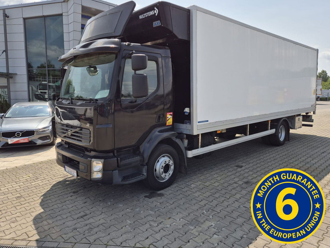 Volvo FL 240 1 Owner / Container - Tovornjak zabojnik: slika 1 Volvo FL 240 1 Owner / Container - Tovornjak zabojnik: slika 1