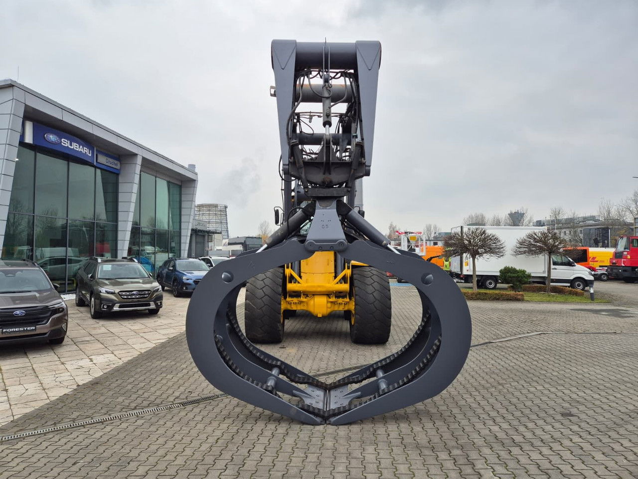 Volvo L180 E - Kolesni nakladalec: slika 4 Volvo L180 E - Kolesni nakladalec: slika 4