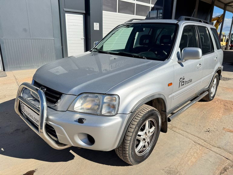 Honda CRV 2.0 - Petrol - AIR Condition - 5 Doors - SUV: slika 1 Honda CRV 2.0 - Petrol - AIR Condition - 5 Doors - SUV: slika 1
