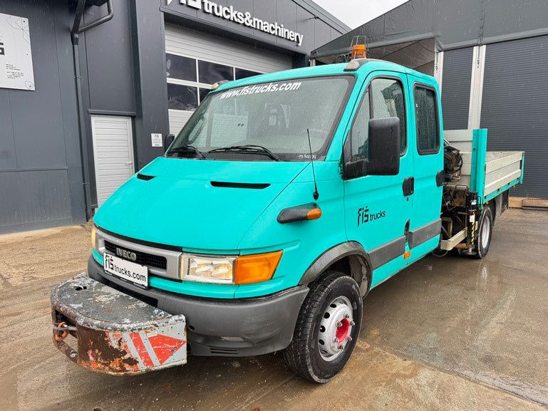 Iveco Daily 65 C15 stake body - Hiab 045-3 - 7.5M - Dostavno vozilo s kesonom: slika 1 Iveco Daily 65 C15 stake body - Hiab 045-3 - 7.5M - Dostavno vozilo s kesonom: slika 1