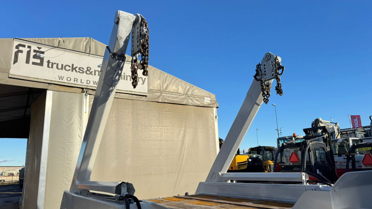 MAN 18.284 LK 4x2 absetz tipper - euro 2 - Kontejnerski tovornjak/ Tovornjak z zamenljivim tovoriščem: slika 4 MAN 18.284 LK 4x2 absetz tipper - euro 2 - Kontejnerski tovornjak/ Tovornjak z zamenljivim tovoriščem: slika 4