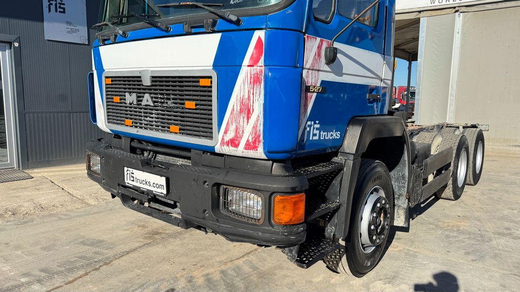 MAN 25.272 6x4 chassis- complete spring - Tovornjak-šasija: slika 2 MAN 25.272 6x4 chassis- complete spring - Tovornjak-šasija: slika 2