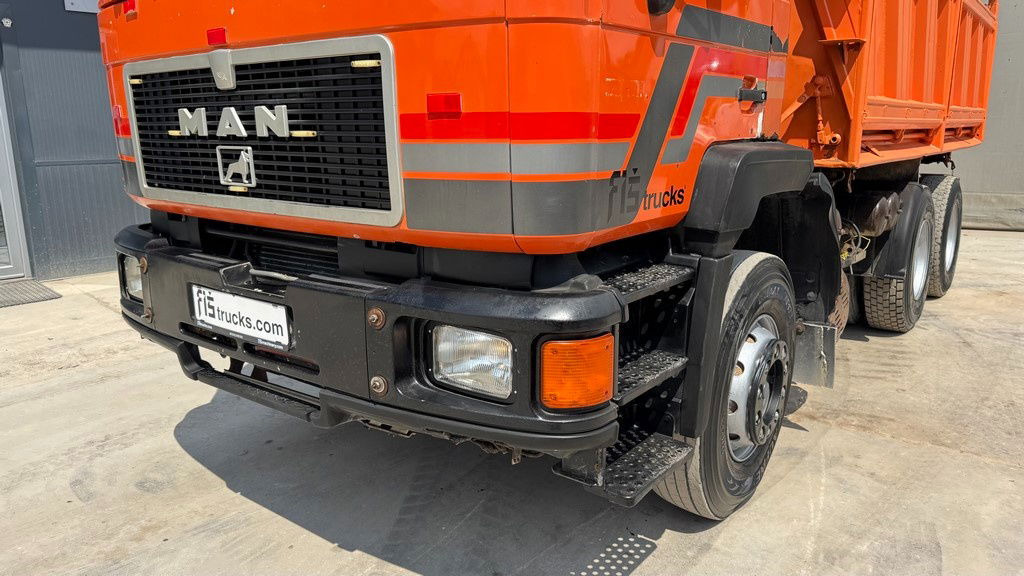 MAN 26.372 6x4 meiller tipper - Tovornjak prekucnik: slika 2 MAN 26.372 6x4 meiller tipper - Tovornjak prekucnik: slika 2