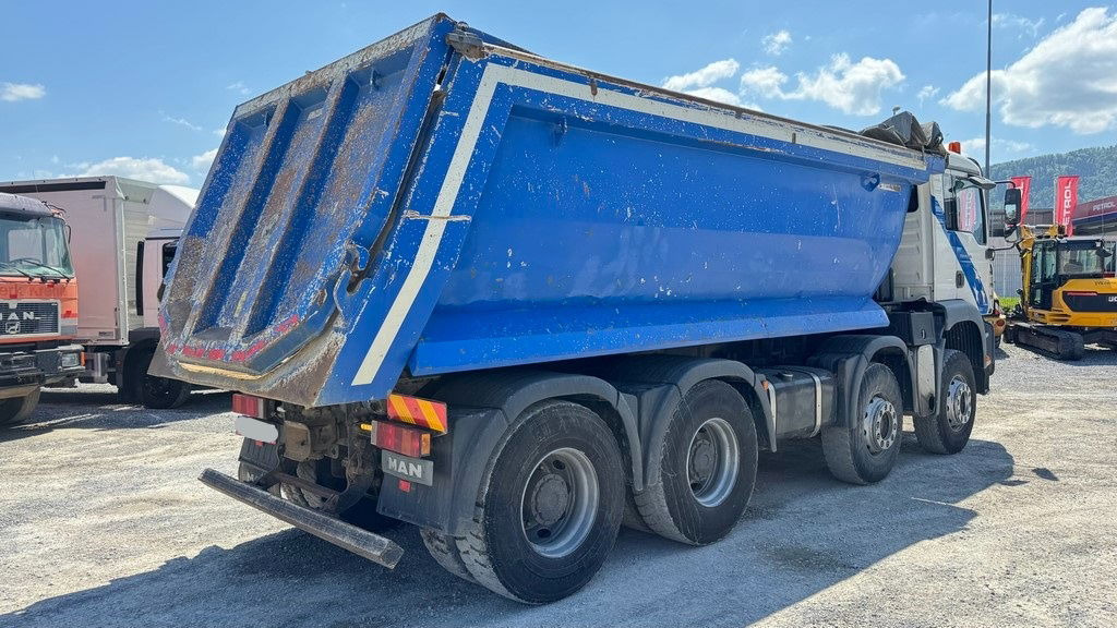 MAN TGA 41.480 8x4 tipper 19m3 - ac - hydraulic side - Tovornjak prekucnik: slika 4 MAN TGA 41.480 8x4 tipper 19m3 - ac - hydraulic side - Tovornjak prekucnik: slika 4