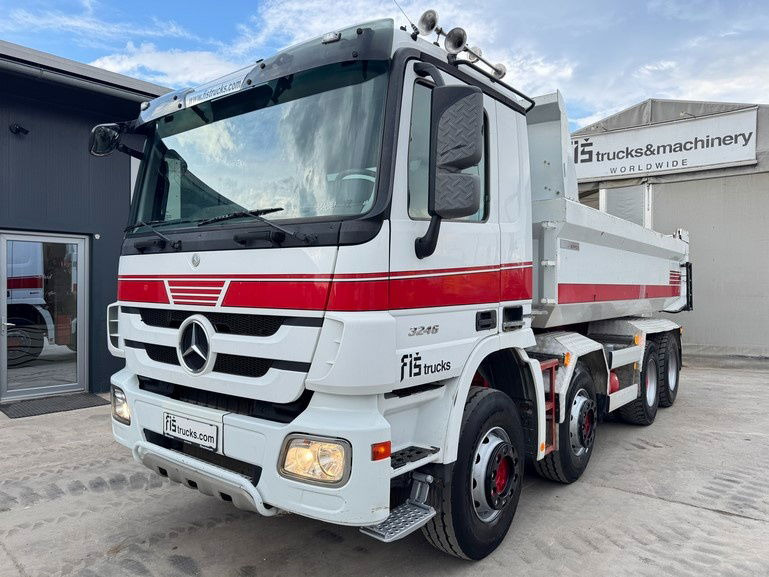 Mercedes-Benz Actros 3246 8X4 mulda tipper - retarder - hydr. back door - Tovornjak prekucnik: slika 1 Mercedes-Benz Actros 3246 8X4 mulda tipper - retarder - hydr. back door - Tovornjak prekucnik: slika 1