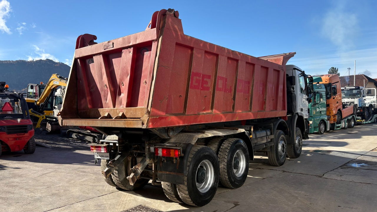Mercedes-Benz Actros 4141 K 8x6 tipper - 19m3 - spring suspension - Tovornjak prekucnik: slika 3 Mercedes-Benz Actros 4141 K 8x6 tipper - 19m3 - spring suspension - Tovornjak prekucnik: slika 3