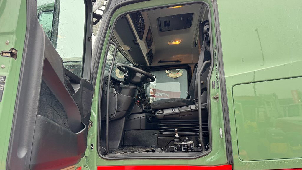 Tovornjak prekucnik Mercedes-Benz Arocs 2651 6X4 meiller bordmatic tipper: slika 14 Tovornjak prekucnik Mercedes-Benz Arocs 2651 6X4 meiller bordmatic tipper: slika 14