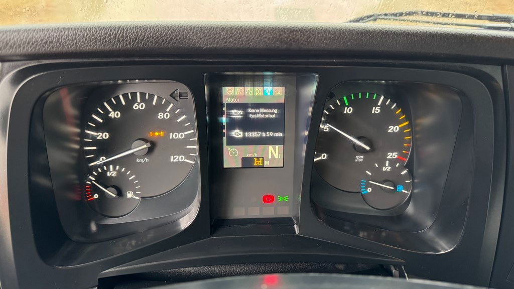 Tovornjak prekucnik Mercedes-Benz Arocs 2651 6X4 meiller bordmatic tipper: slika 19 Tovornjak prekucnik Mercedes-Benz Arocs 2651 6X4 meiller bordmatic tipper: slika 19