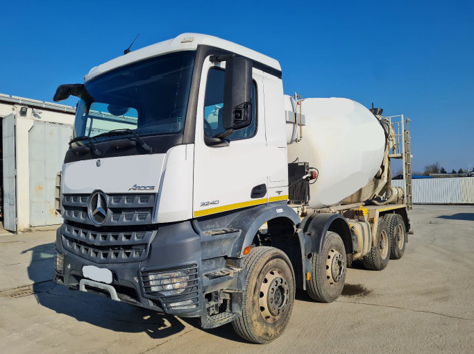 Mercedes-Benz Arocs 3240 8x4 9m3- 1.st owner - Avtomešalec: slika 1 Mercedes-Benz Arocs 3240 8x4 9m3- 1.st owner - Avtomešalec: slika 1