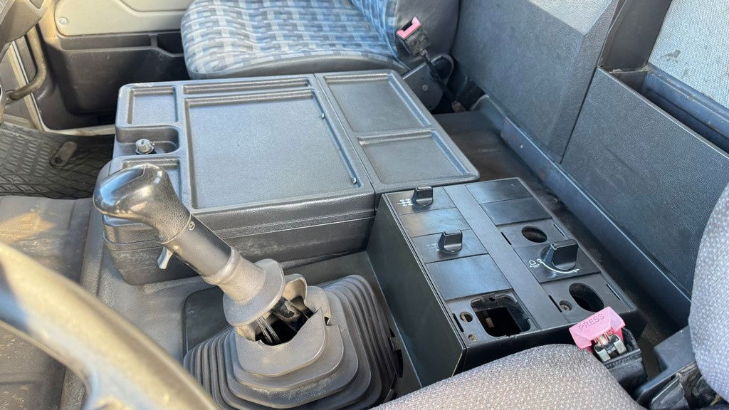 Tovornjak-šasija Mercedes-Benz SK 3234 8x4 chassis: slika 24