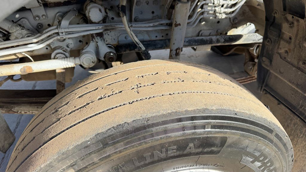 Tovornjak-šasija Mercedes-Benz SK 3234 8x4 chassis: slika 12