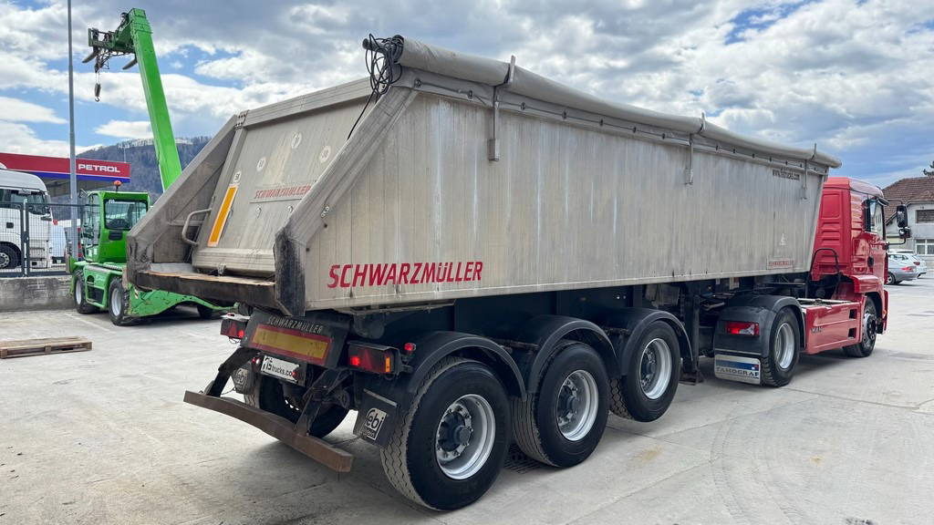 Schwarzmüller 3A 3-Axle Tipper Trailer - lift axle - Kiper polprikolica: slika 2 Schwarzmüller 3A 3-Axle Tipper Trailer - lift axle - Kiper polprikolica: slika 2