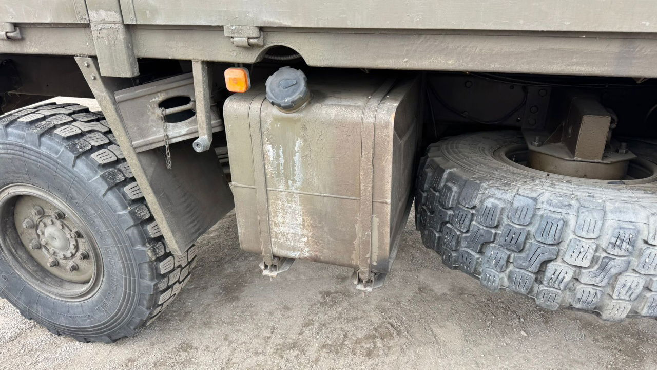 Steyr 12M18 4X4 stake body - truck - Tovornjak s ponjavo: slika 4 Steyr 12M18 4X4 stake body - truck - Tovornjak s ponjavo: slika 4