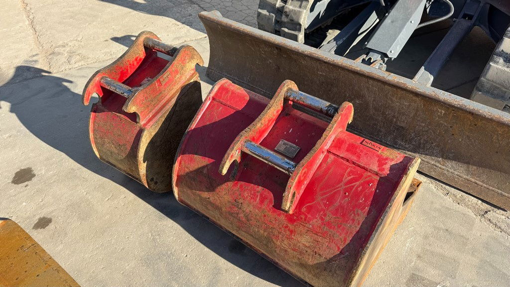 Takeuchi Takeuchi TB290-2 - 2022 Year - Powertilt - 3X Buckets - 945 Hours - Mini bager: slika 4 Takeuchi Takeuchi TB290-2 - 2022 Year - Powertilt - 3X Buckets - 945 Hours - Mini bager: slika 4