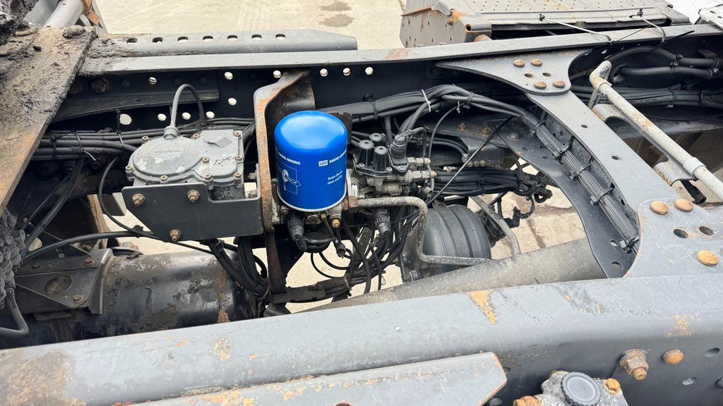 Mercedes-Benz Actros 1843 LS 4x2 tractor unit - air condition - Vlačilec: slika 5 Mercedes-Benz Actros 1843 LS 4x2 tractor unit - air condition - Vlačilec: slika 5