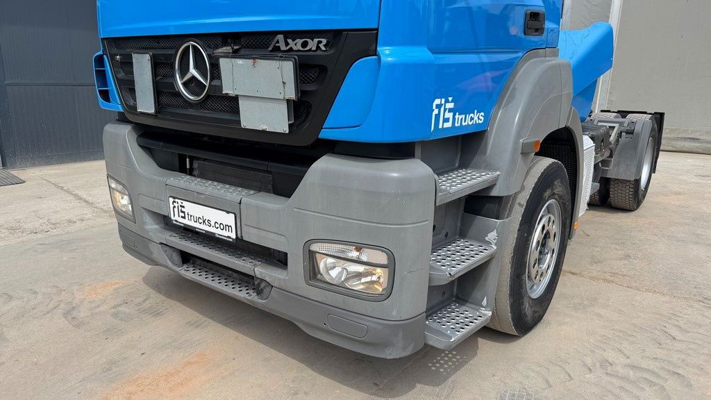 Mercedes-Benz Axor 1840 LS 4x2 tipper hydraulics - Vlačilec: slika 2 Mercedes-Benz Axor 1840 LS 4x2 tipper hydraulics - Vlačilec: slika 2