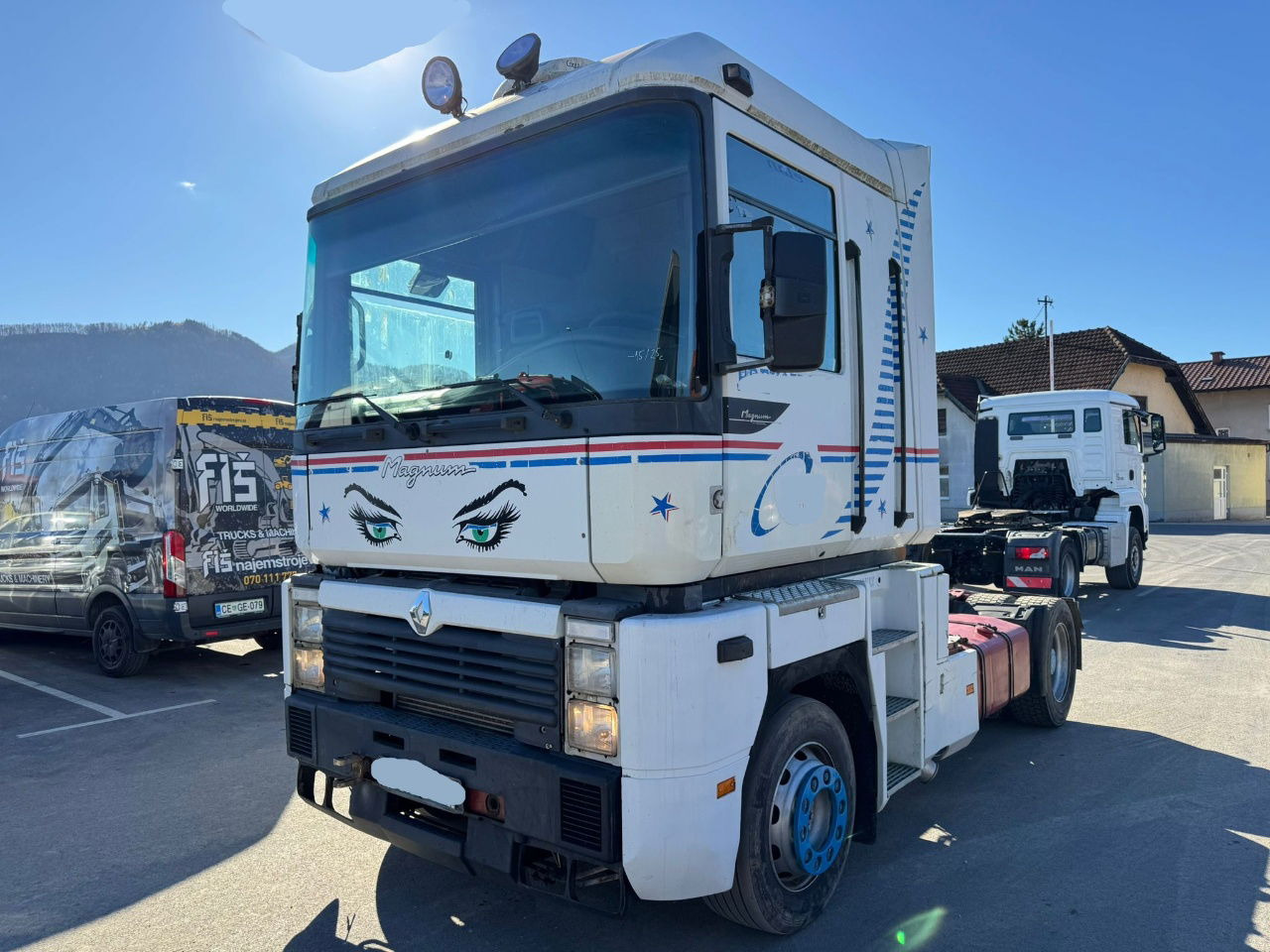 Renault Magnum 390 4X2 tractor unit - Vlačilec: slika 1 Renault Magnum 390 4X2 tractor unit - Vlačilec: slika 1