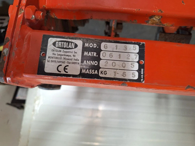 Vlečni traktor Kubota B2150: slika 20